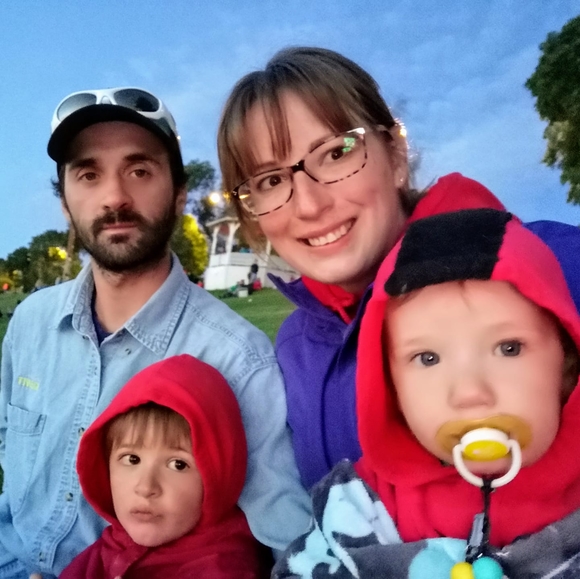 Meet your Posher, Stephanie - Picture 1 of 1